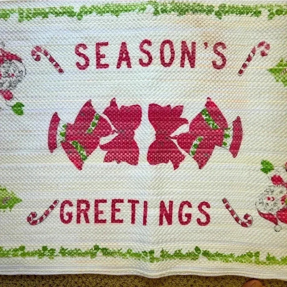 Vintage retro rug 24”x43” Mid Century styling. Santa, bells, candy canes, trees - Picture 3 of 9